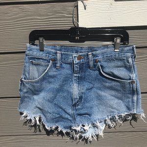 Wrangler Vintage High Rise Jean Shorts